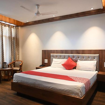 Apple Blossom Hotell Manāli Eksteriør bilde