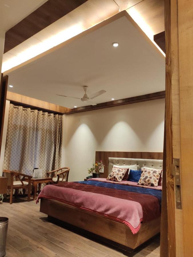 Apple Blossom Hotell Manāli Eksteriør bilde